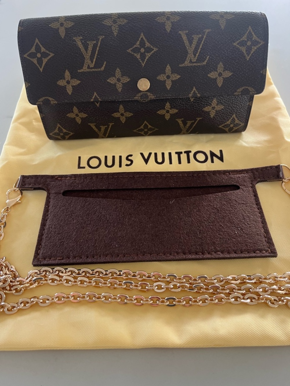 Louis Vuitton Monogram Sarah Wallet with Crossbody WOC Chain & Insert Included - Picture 2 of 15